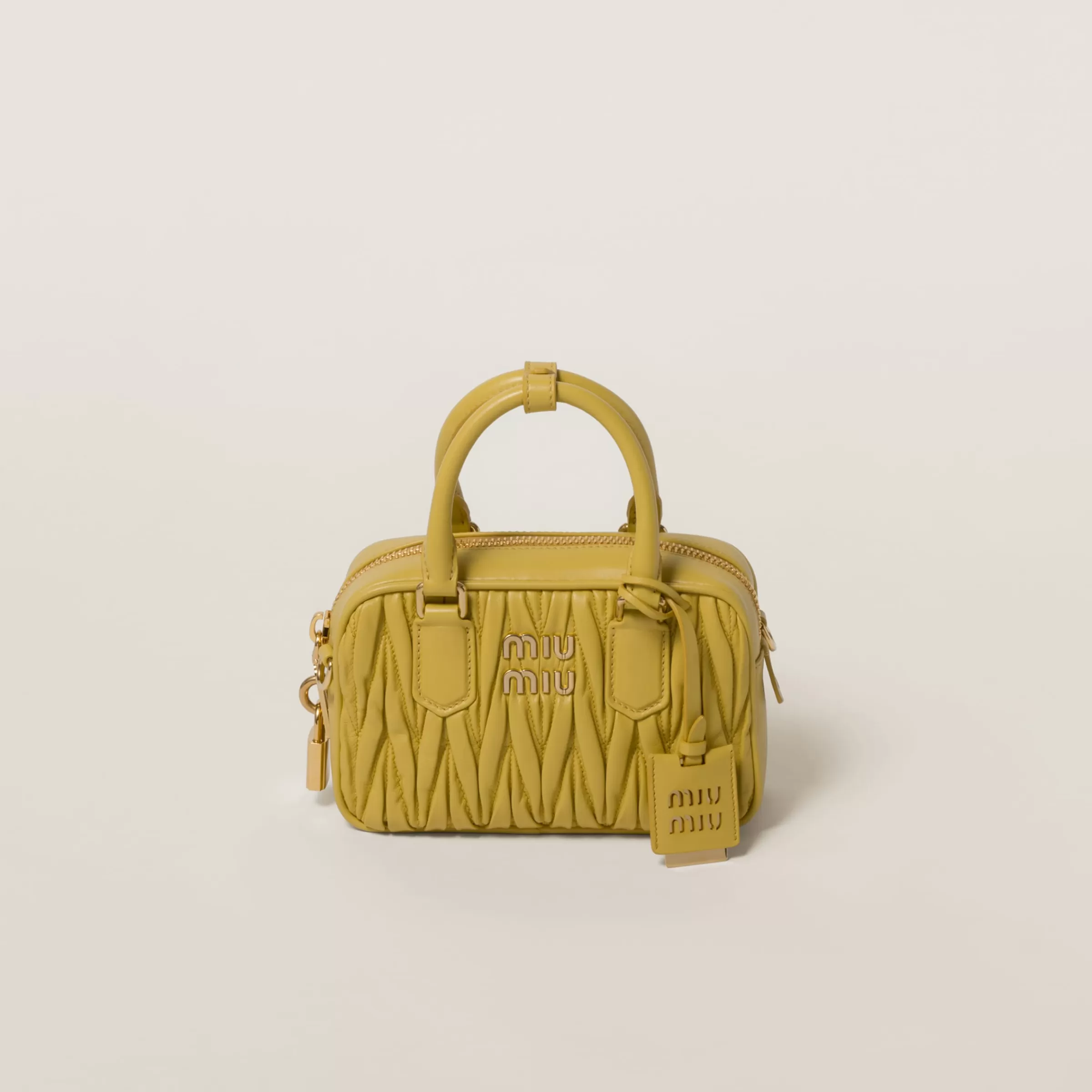 Miu Miu Borsa Arcadie in nappa matelassé Ananas Store