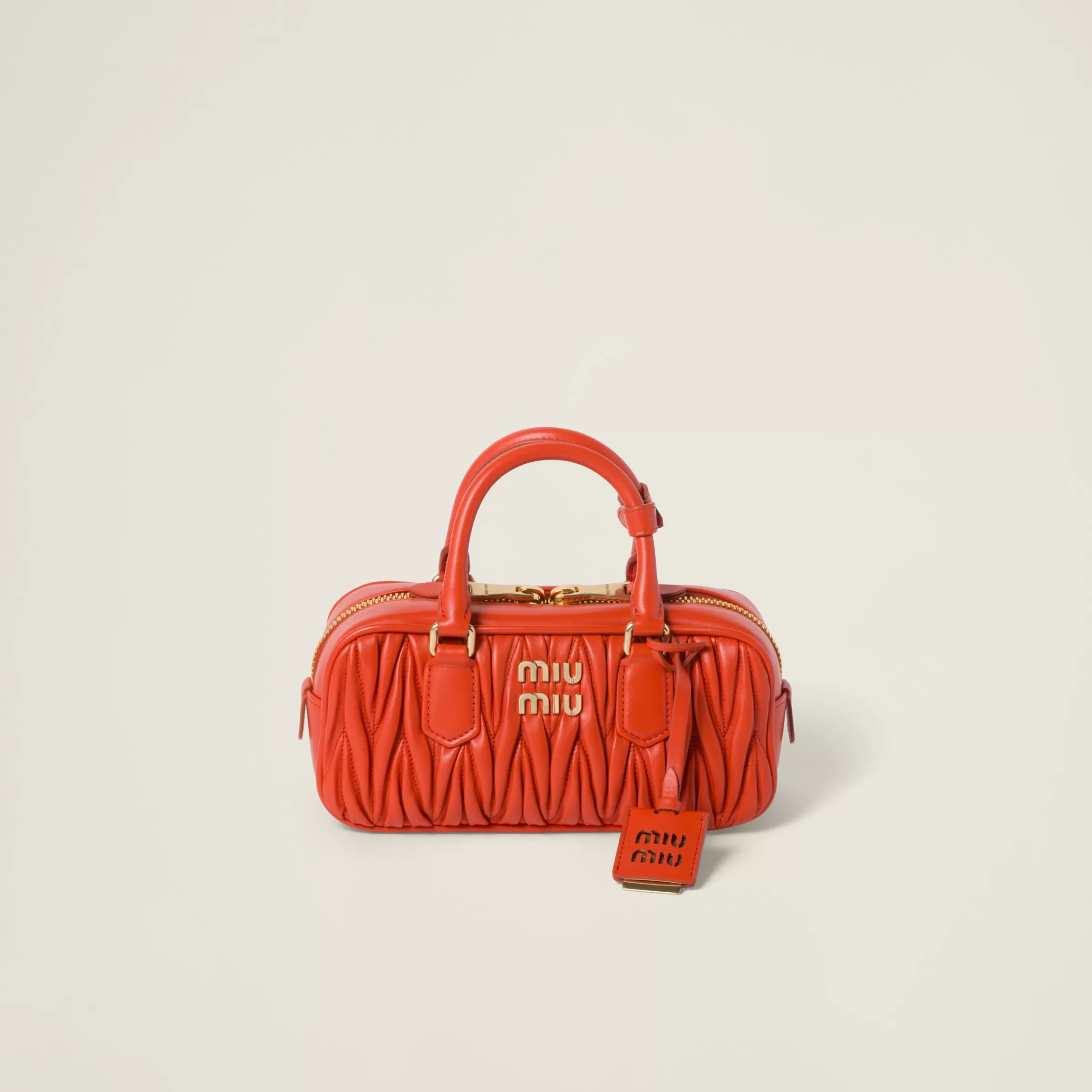 Miu Miu Borsa Arcadie in nappa matelassé Arancio Outlet