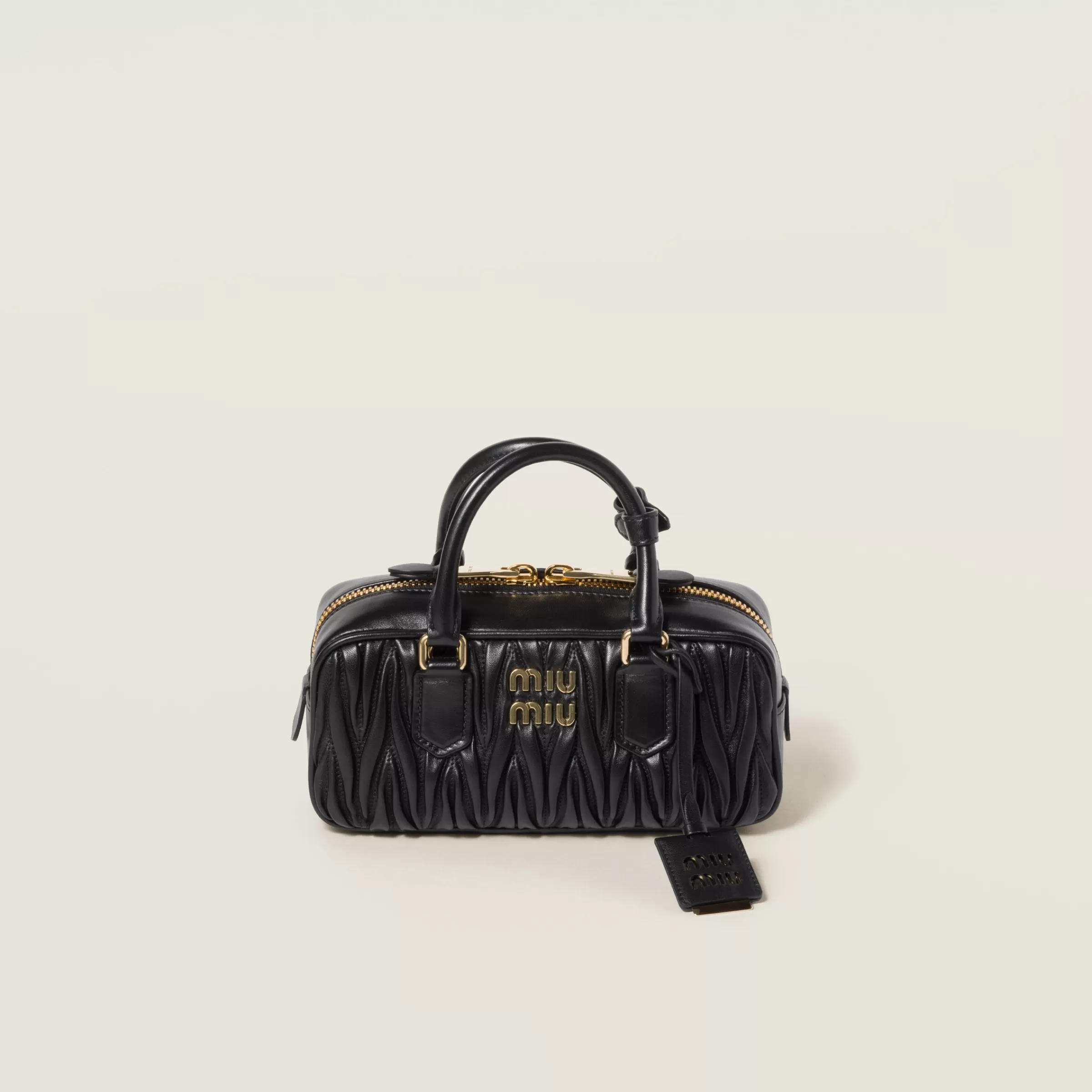 Miu Miu Borsa Arcadie in nappa matelassé Nero Flash Sale