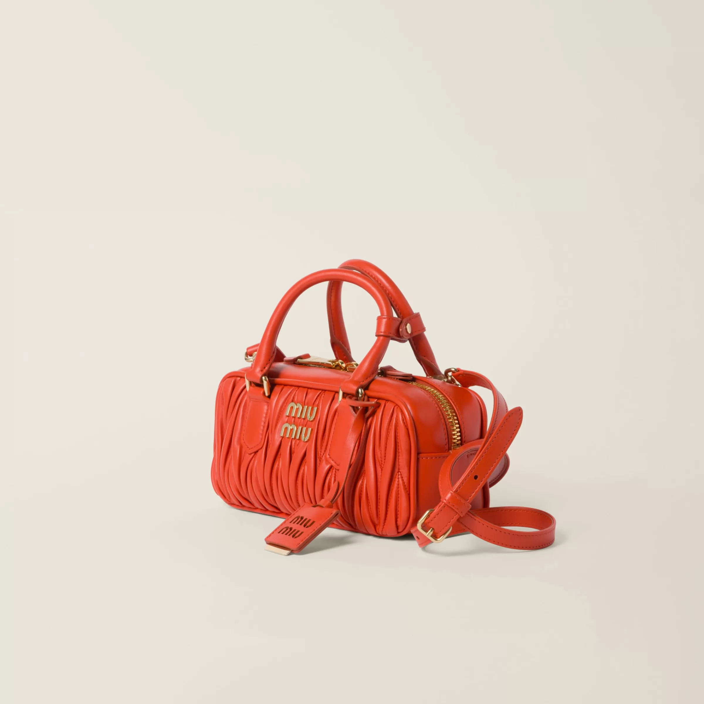 Miu Miu Borsa Arcadie in nappa matelassé Arancio Outlet