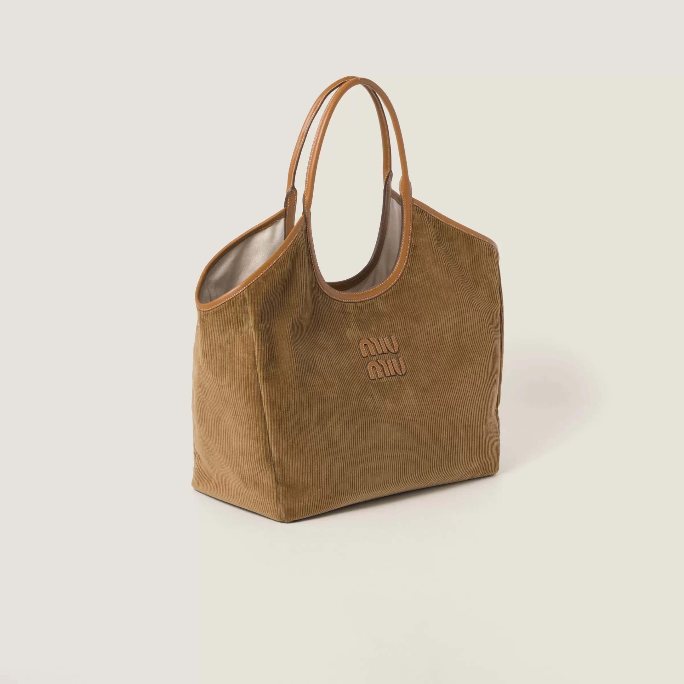 Miu Miu Borsa shopping IVY in velluto a coste Cannella Flash Sale