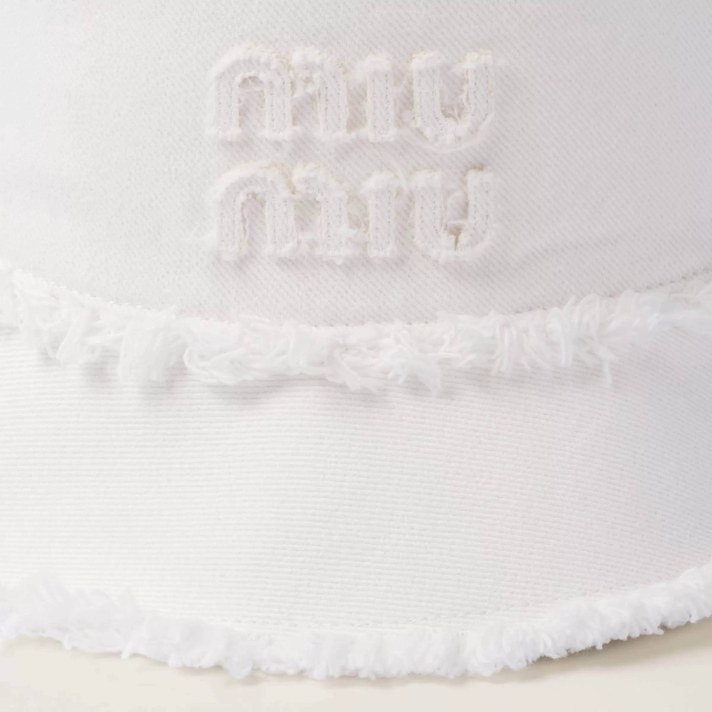 Miu Miu Cappello da pescatore in denim Bianco Clearance