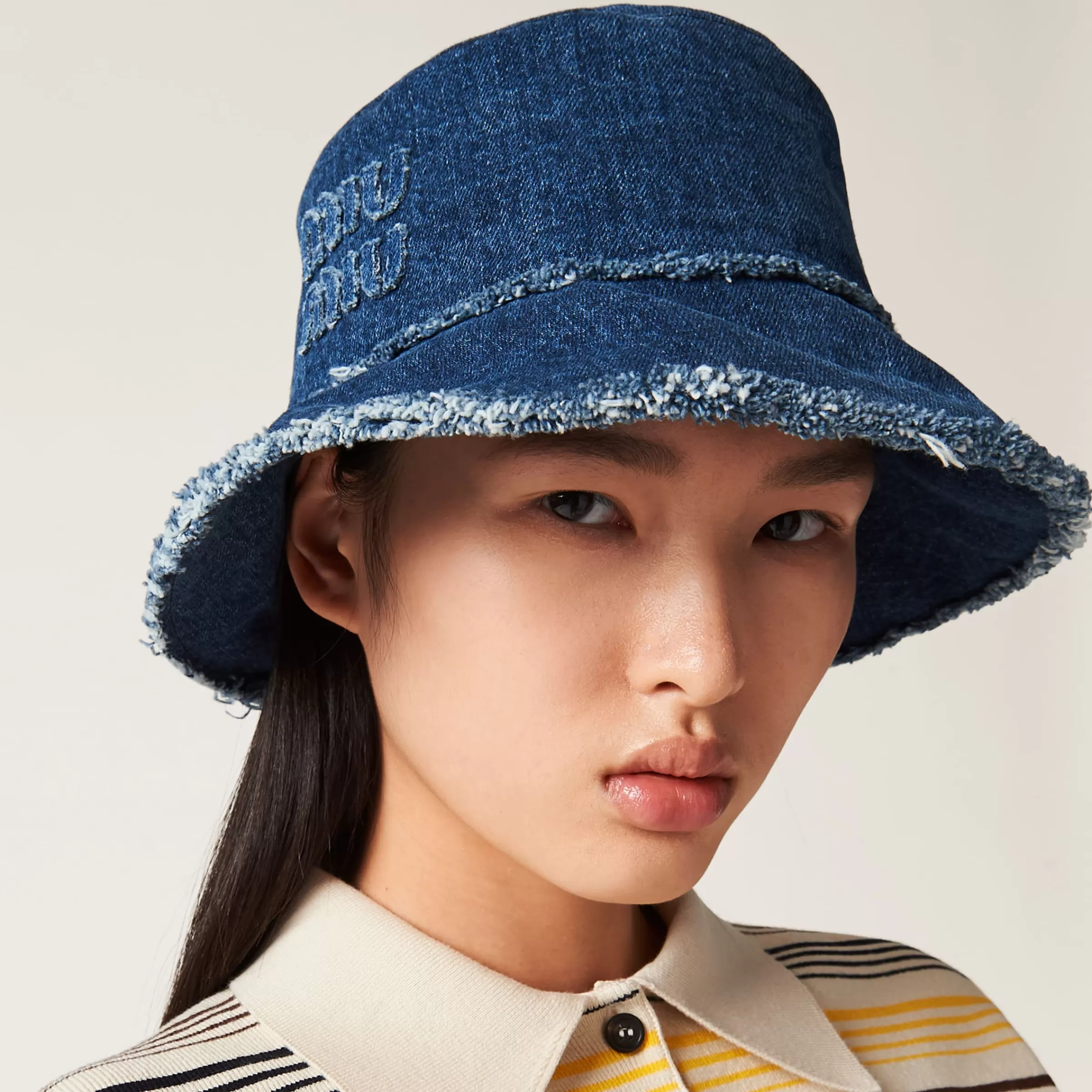 Miu Miu Cappello da pescatore in denim Blu Cheap