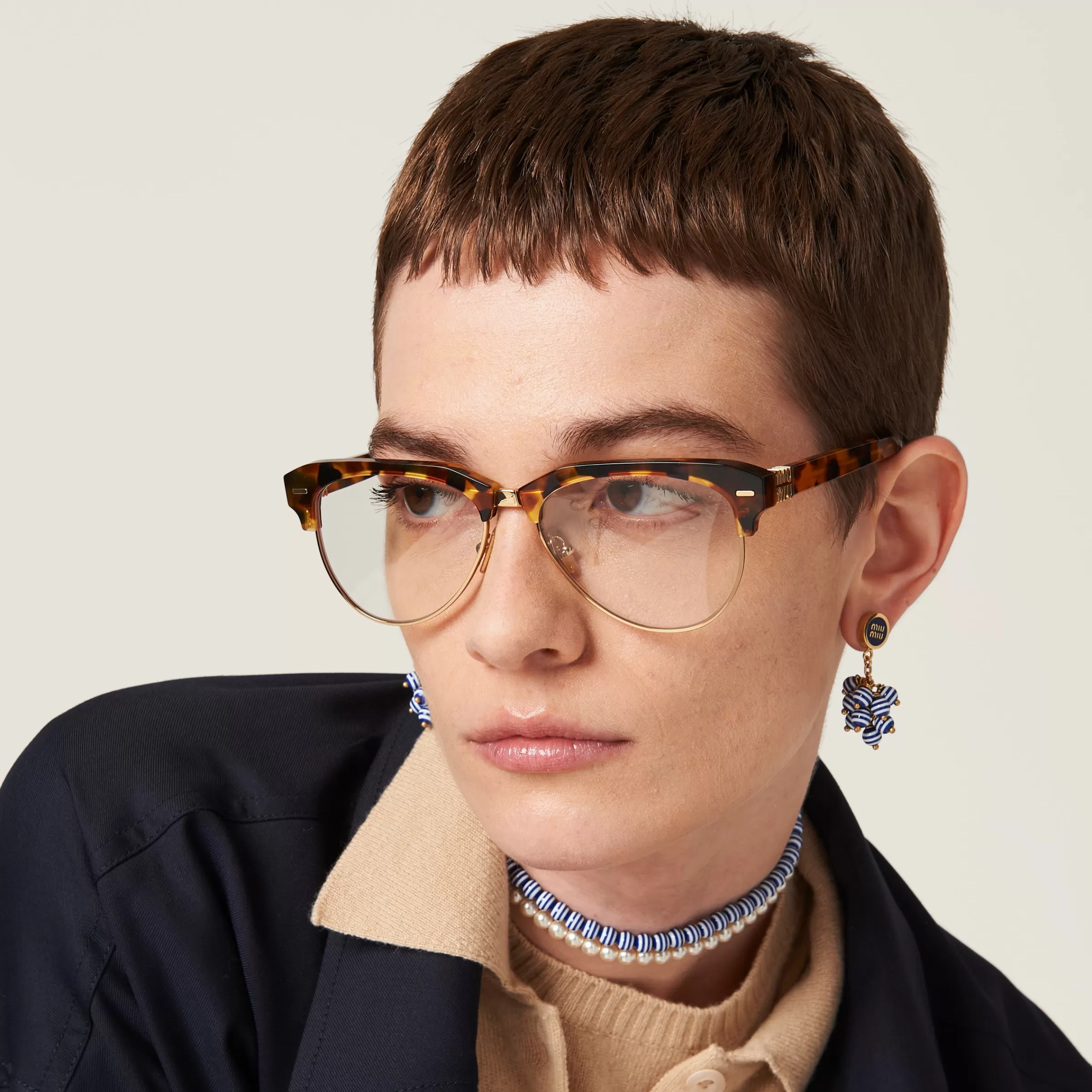 Miu Miu Chocker in metallo e perle sintetiche Blu Fashion