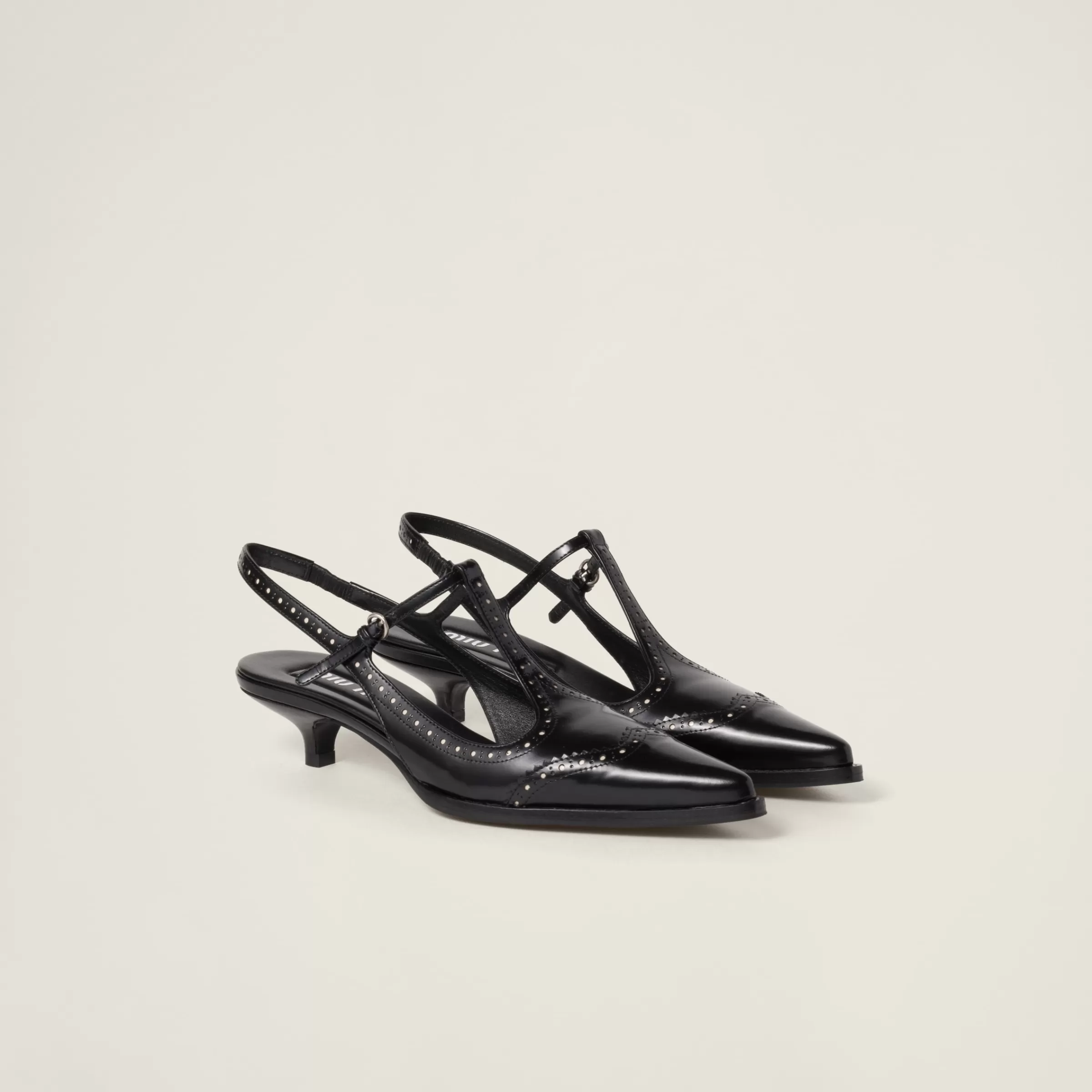 Miu Miu Décolleté Brogue in pelle spazzolata Nero/Avorio New