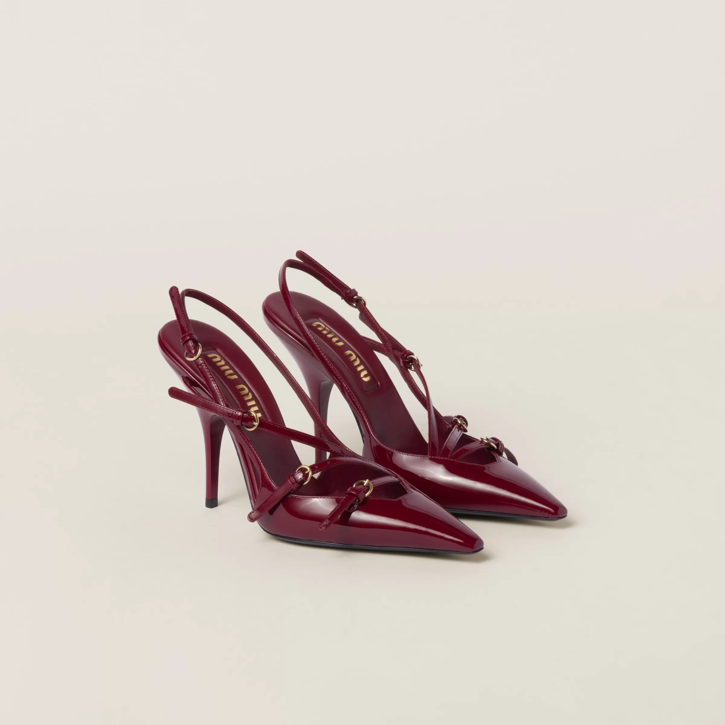 Miu Miu Décolleté slingback in vernice con fibbie Porpora Flash Sale