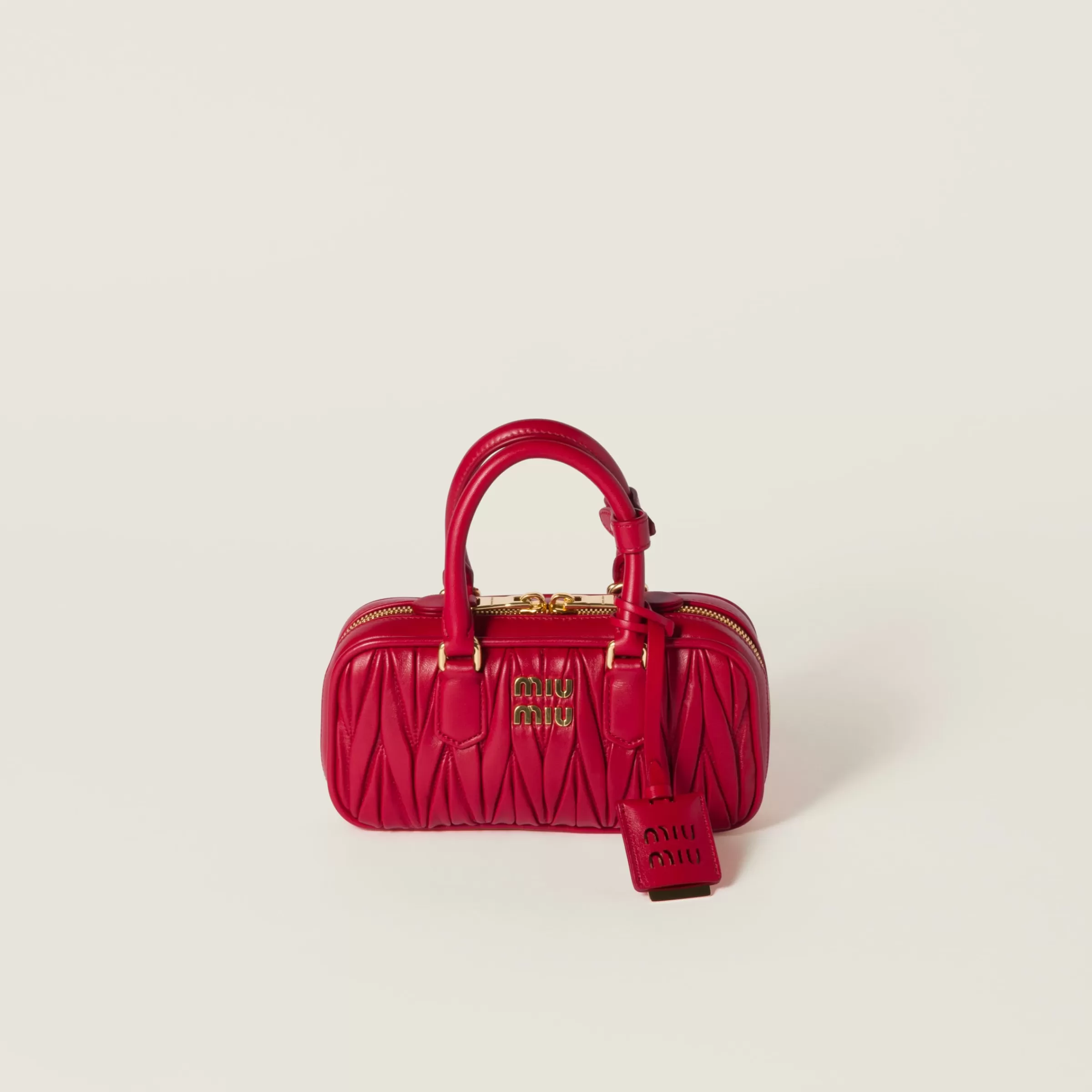 Miu Miu Mini borsa Arcadie in nappa matelassé Rosso Best Sale