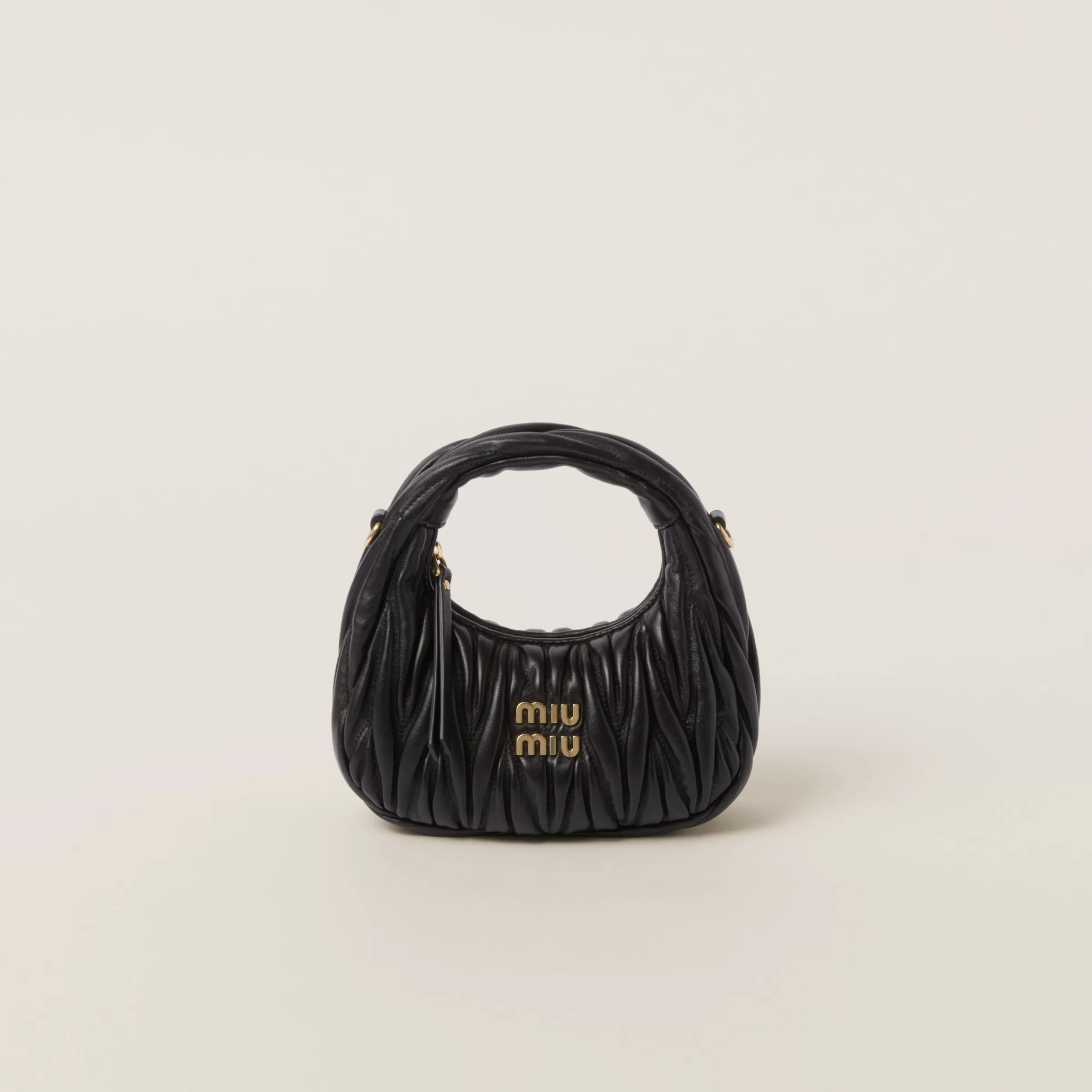 Miu Miu Mini borsa hobo Wander in nappa matelassé Nero Discount