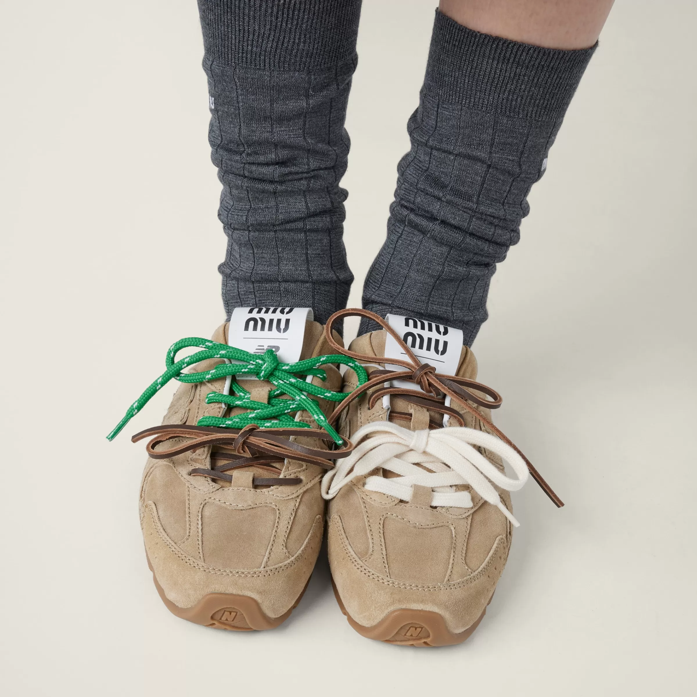 Miu Miu Sabot New Balance X 530 SL in scamosciato délavé Ecru Flash Sale
