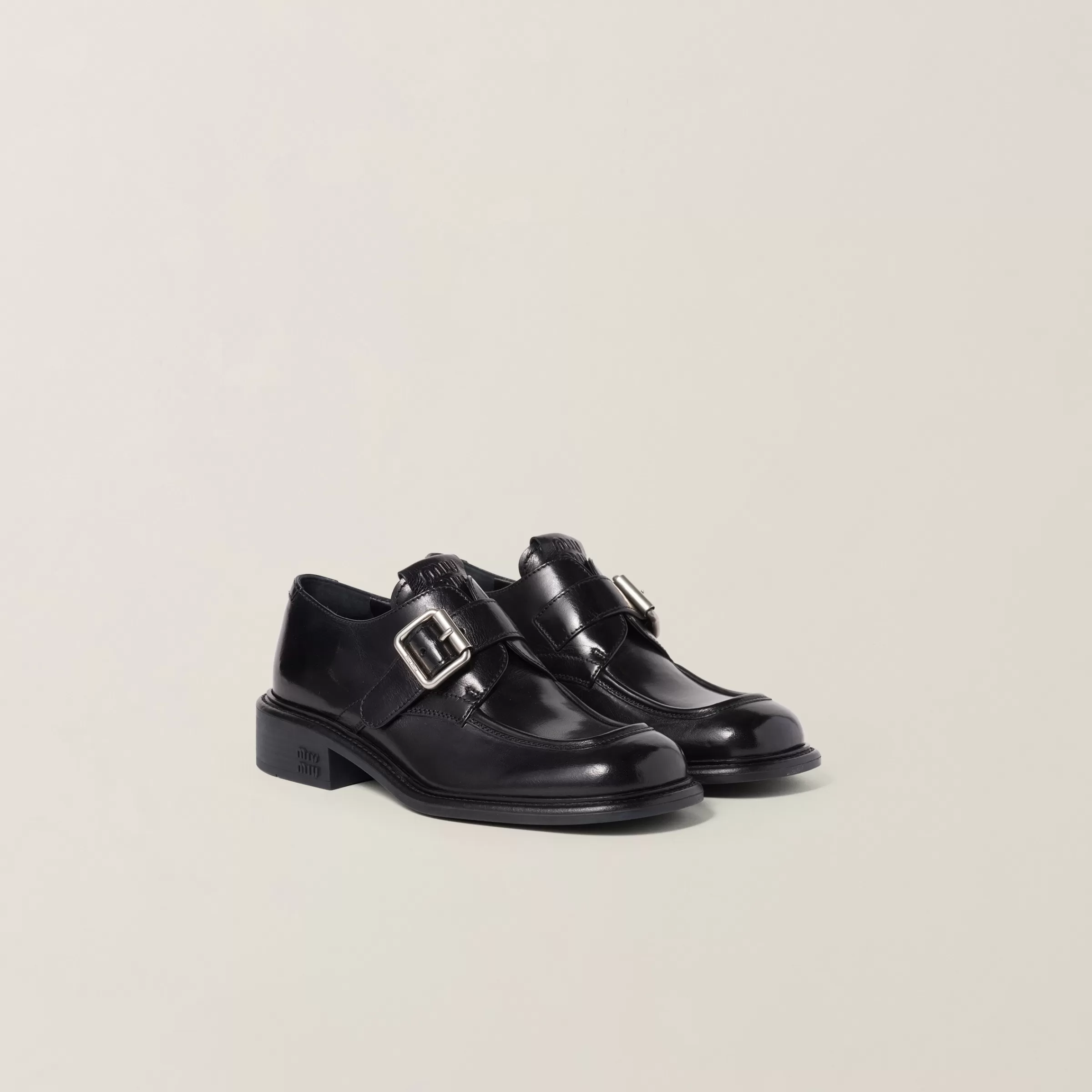 Miu Miu Scarpe in pelle con fibbia Nero Best Sale